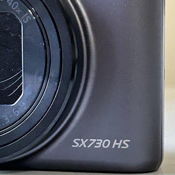 Canon PowerShot SX730 HS Digital Camera – 20.3MP – 40x Optical Zoom – 3" Tilt LC - Picture 9 of 13